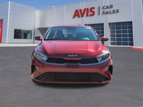 Used 2024 Kia Forte LXS image 2