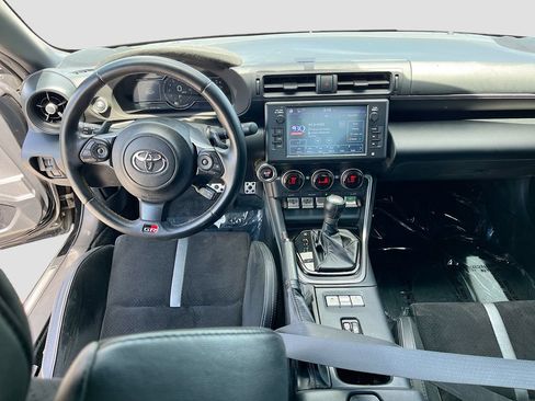 Used 2024 Toyota GR86 Premium RWD image 21
