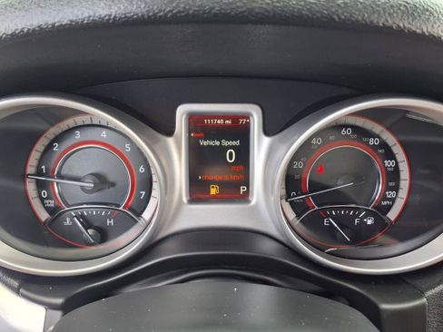 Used 2019 Dodge Journey SE w/ Connectivity Group FWD image 30