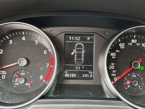 Used 2018 Volkswagen Passat 2.0T R-Line image 15