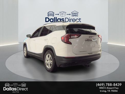 Used 2022 GMC Terrain SLE w/ Driver Convenience Package image 9