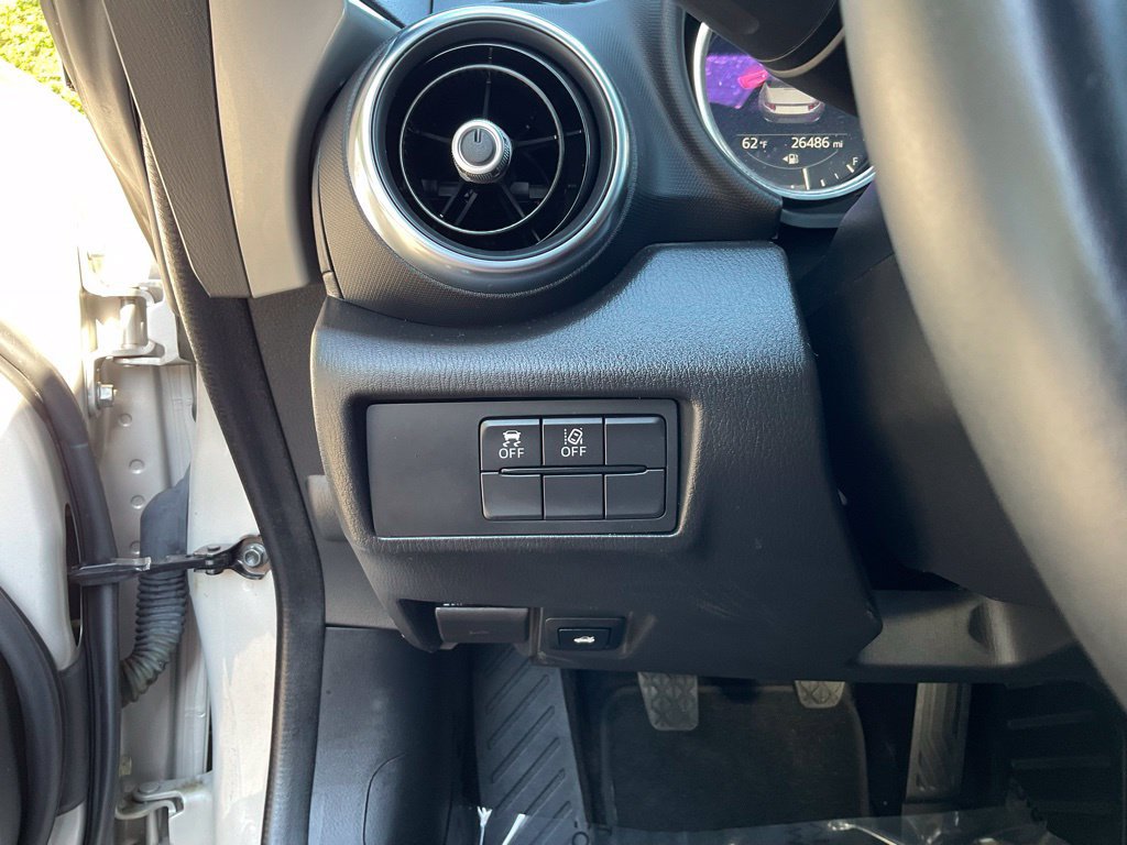 Used 2023 MAZDA MX-5 Miata Grand Touring RWD image 13