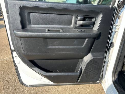 Used 2014 RAM 2500 Tradesman w/ Chrome Appearance Group AWD/4WD image 10