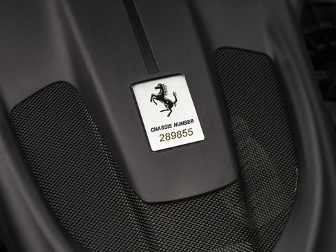 Used 2023 Ferrari Roma image 32