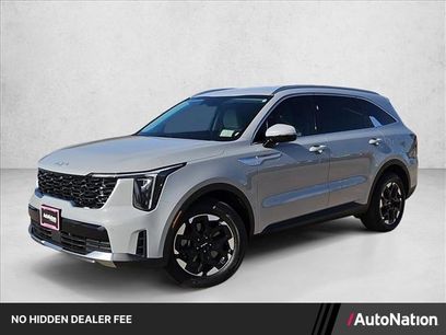 Used 2025 Kia Sorento S