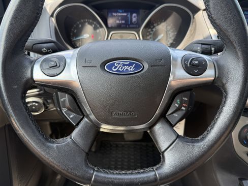 Used 2012 Ford Focus SEL FWD image 23