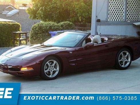 Used 2003 Chevrolet Corvette Convertible w/ Preferred Equipment Group1 RWD image 1