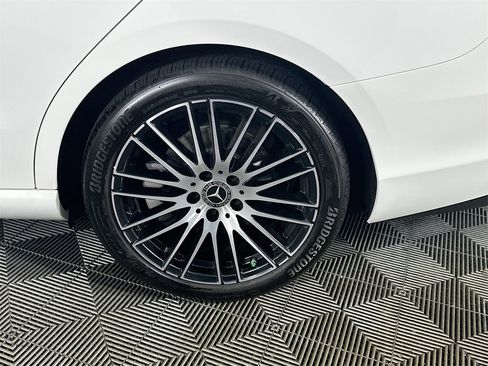 Used 2023 Mercedes-Benz C 300 4MATIC Sedan image 33