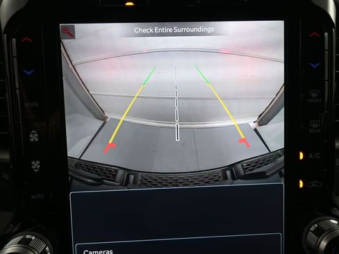 New 2026 RAM 1500 4x4 Crew Cab image 6