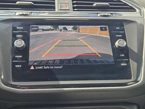 Used 2024 Volkswagen Tiguan SE R-Line w/ MDO Package, Three-Row FWD image 23