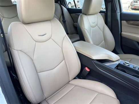 Certified 2023 Cadillac CT5 Luxury image 24