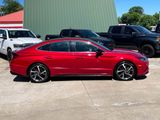 Used 2022 Hyundai Sonata SEL Plus w/ Preferred Accessory Package image 4