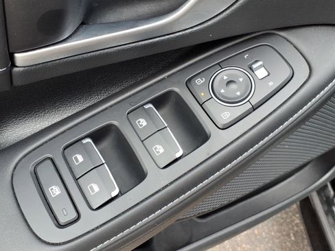 Certified 2025 Hyundai Sonata Limited FWD image 11