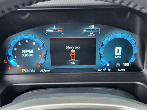 New 2025 Ford Bronco Badlands image 29