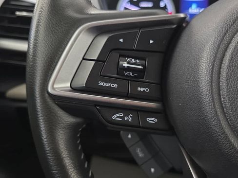 Used 2022 Subaru Forester Limited image 36