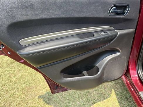 Used 2017 Dodge Durango GT w/ Nav & Power Liftgate Group RWD image 18
