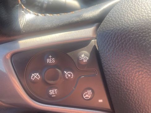 Used 2022 GMC Terrain AT4 w/ Infotainment Package II AWD/4WD image 29