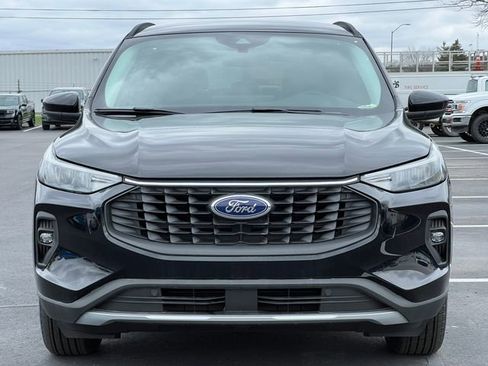 New 2024 Ford Escape SE image 36