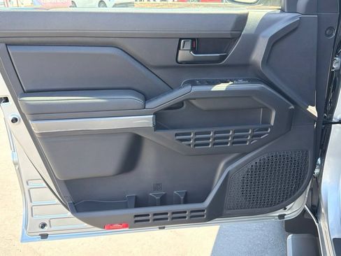 New 2026 Toyota Tacoma SR5 RWD image 17