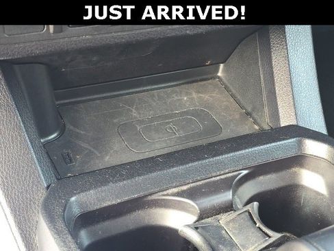 Used 2018 Toyota Tacoma TRD Off-Road image 15