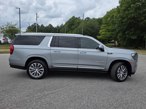Used 2024 GMC Yukon XL Denali w/ Advanced Technology Package AWD/4WD image 56