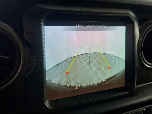 Used 2023 Jeep Wrangler Unlimited w/ 8.4" Radio Group image 22