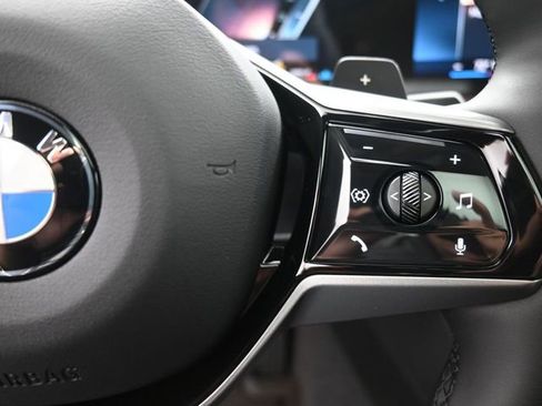 New 2026 BMW 530i image 2