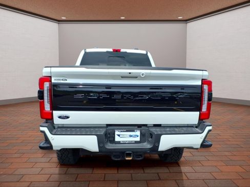 Used 2026 Ford F350 Platinum w/ Tremor Off-Road Package AWD/4WD image 7