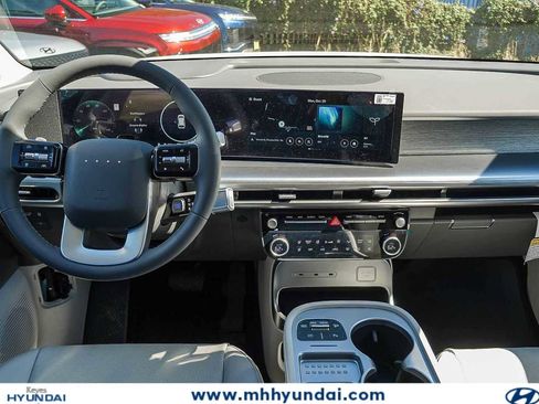 New 2026 Hyundai Ioniq 9 SEL AWD/4WD image 13