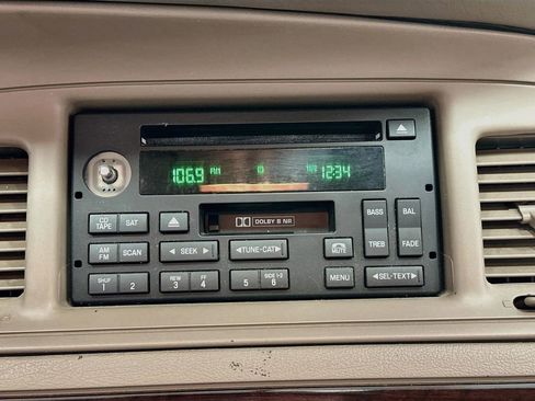 Used 2005 Mercury Grand Marquis LS RWD image 11