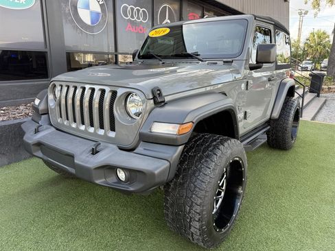 Used 2019 Jeep Wrangler Sport AWD/4WD image 1