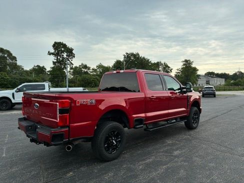 Used 2024 Ford F250 XLT w/ XLT Premium Package AWD/4WD image 6