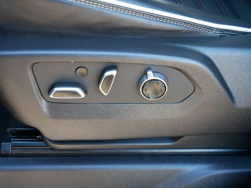 Used 2024 GMC Sierra 1500 AT4X image 17