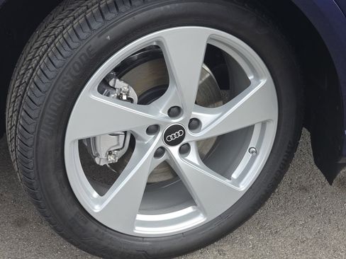 New 2025 Audi Q5 Premium Plus image 14