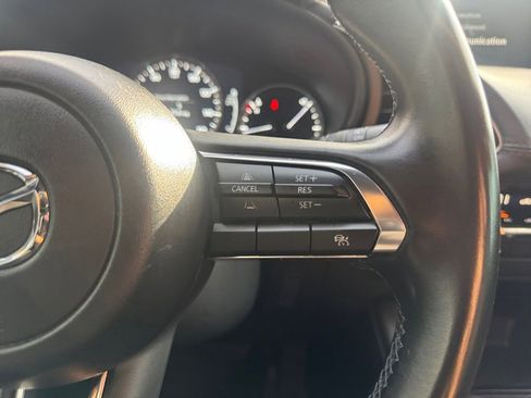 Used 2024 MAZDA MAZDA3 s image 22