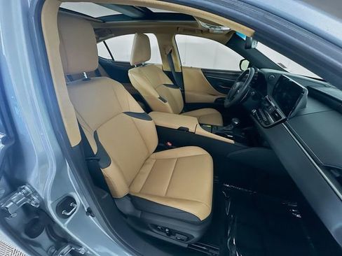 Used 2023 Lexus ES 350 w/ Premium Package FWD image 25