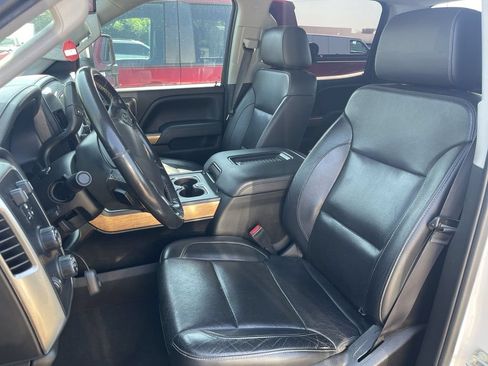 Used 2019 Chevrolet Silverado 2500 LTZ w/ Duramax Plus Package AWD/4WD image 9