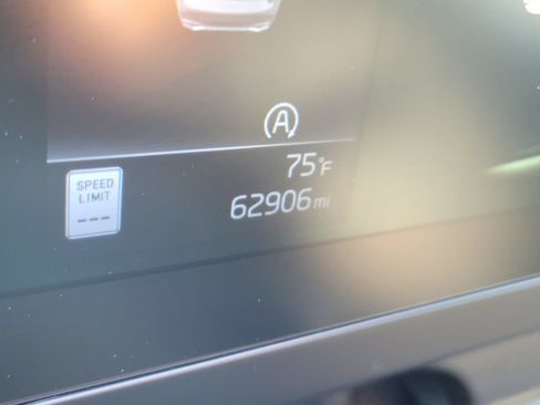 Used 2024 Kia Sportage LX AWD/4WD image 29