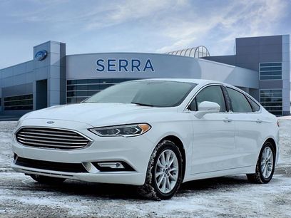 Used 2017 Ford Fusion SE w/ Fusion SE Technology Package