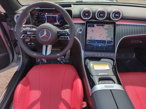 Used 2026 Mercedes-Benz CLE 300 4MATIC Cabriolet image 31