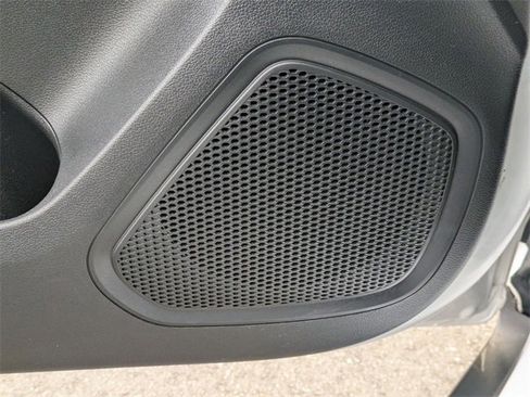 Certified 2023 Hyundai Venue SE w/ Cargo Package image 12