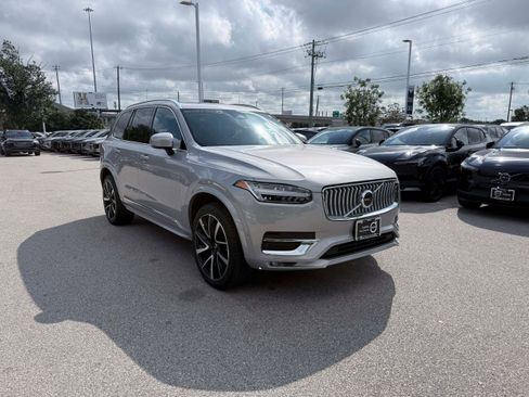 Certified 2024 Volvo XC90 B6 Plus w/ Protection Package Premier AWD/4WD image 8