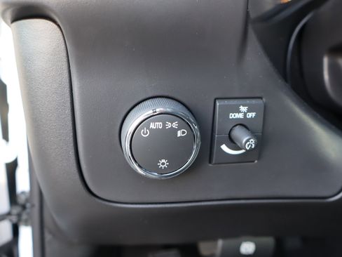 Used 2025 Chevrolet Express 2500 w/ Driver Convenience Package image 17