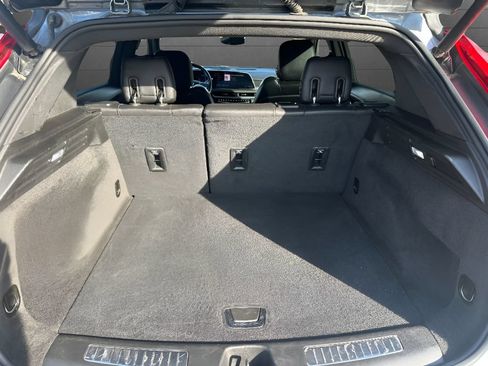 Used 2024 Cadillac XT4 Premium Luxury FWD image 10