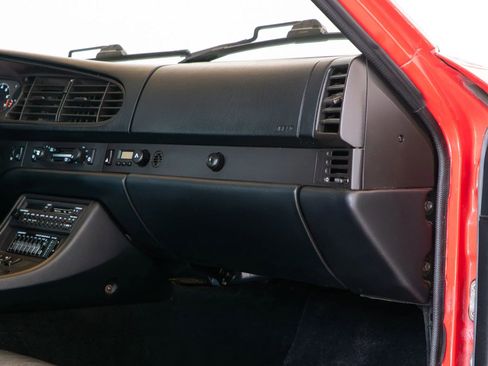 Used 1989 Porsche 944 Turbo image 80