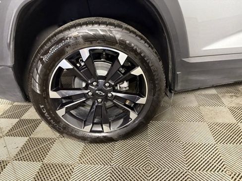 Used 2025 Chevrolet Equinox RS w/ LPO, Floor Liner Package image 25