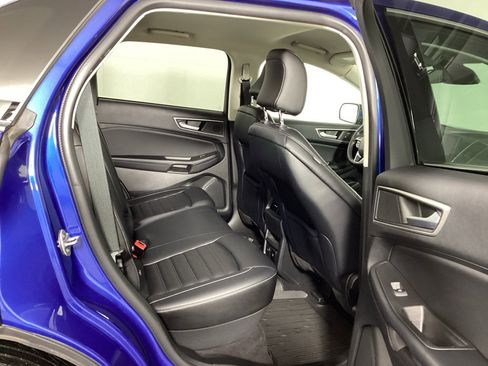 Used 2023 Ford Edge SEL w/ Convenience Package image 12