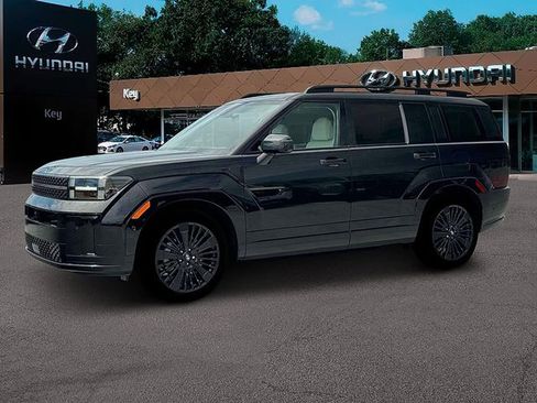 Used 2025 Hyundai Santa Fe Calligraphy image 3