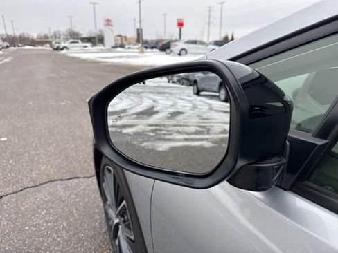 Used 2025 Toyota Prius XLE image 7