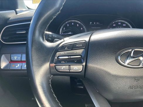 Used 2019 Hyundai Veloster 2.0 Premium FWD image 17